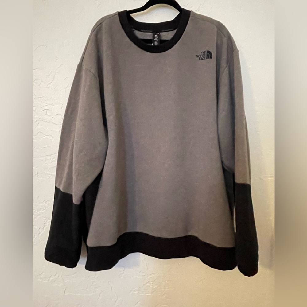 The North Face XXL pullover sweatshirt w panel of black coat like material. GUC.